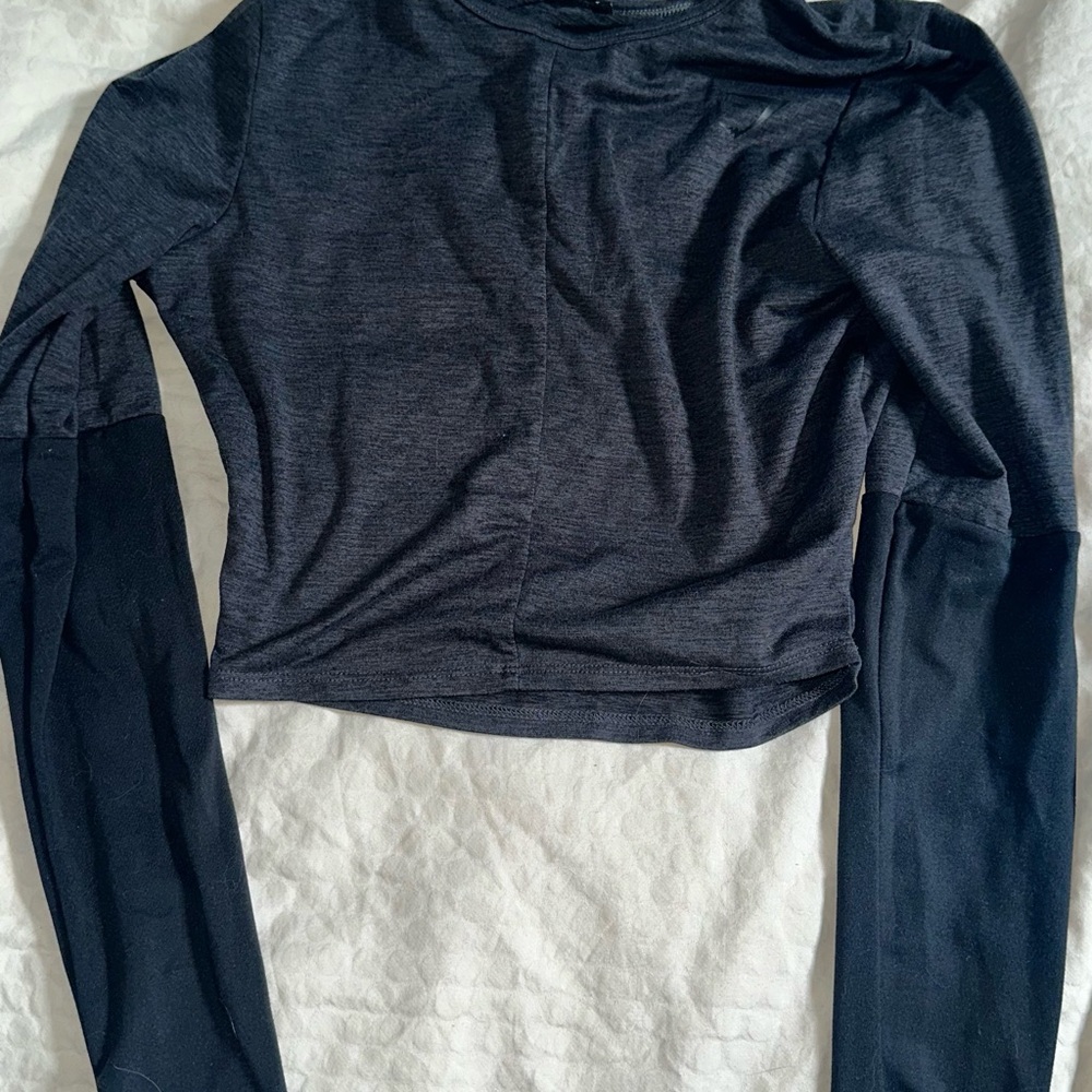 Gymshark Nikki Blacketter Limited Edition Fitted Crop Long Sleeve Tee